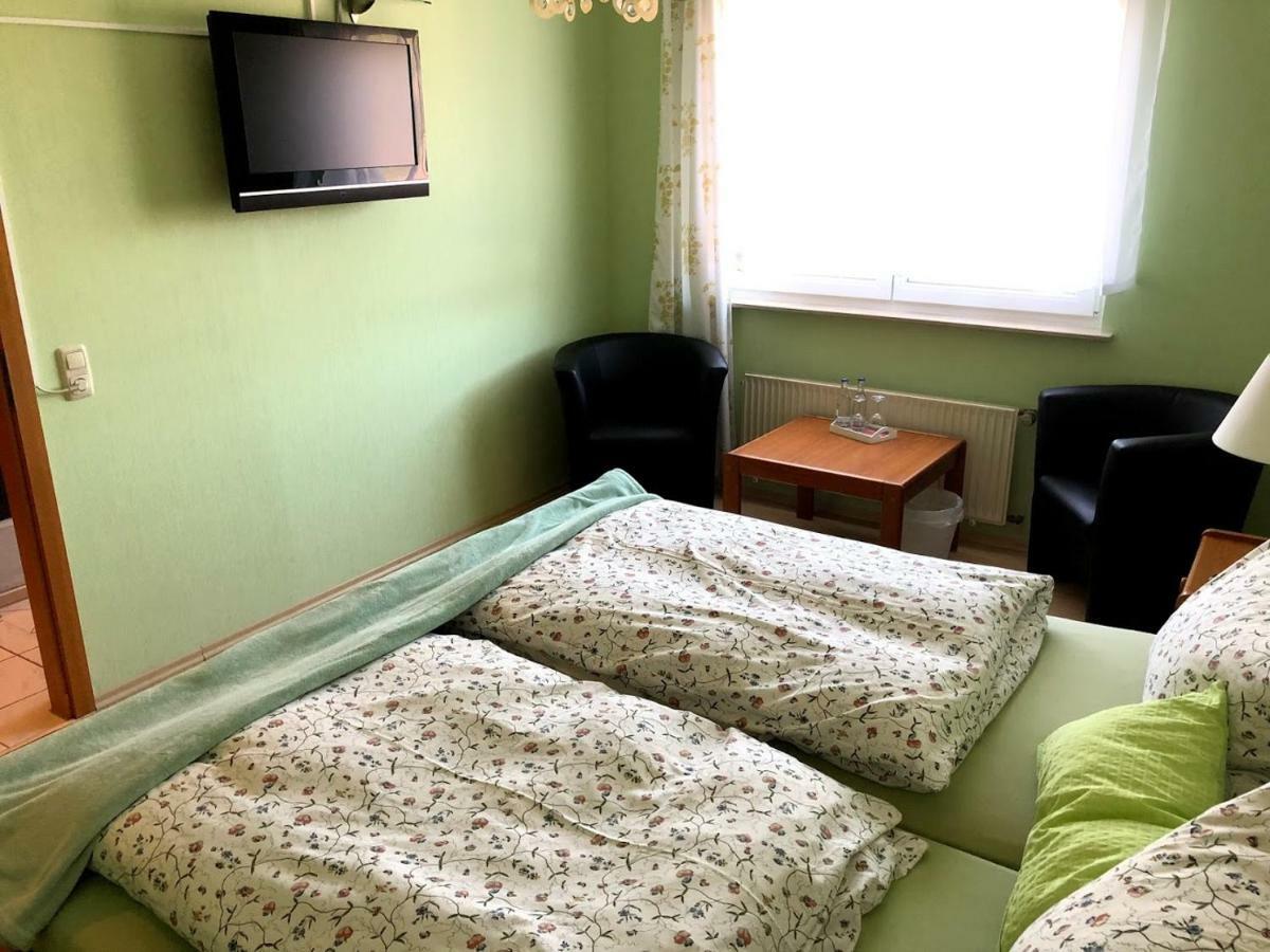 Hotel Garni Zum Adenauer Forst Wimbach Dış mekan fotoğraf